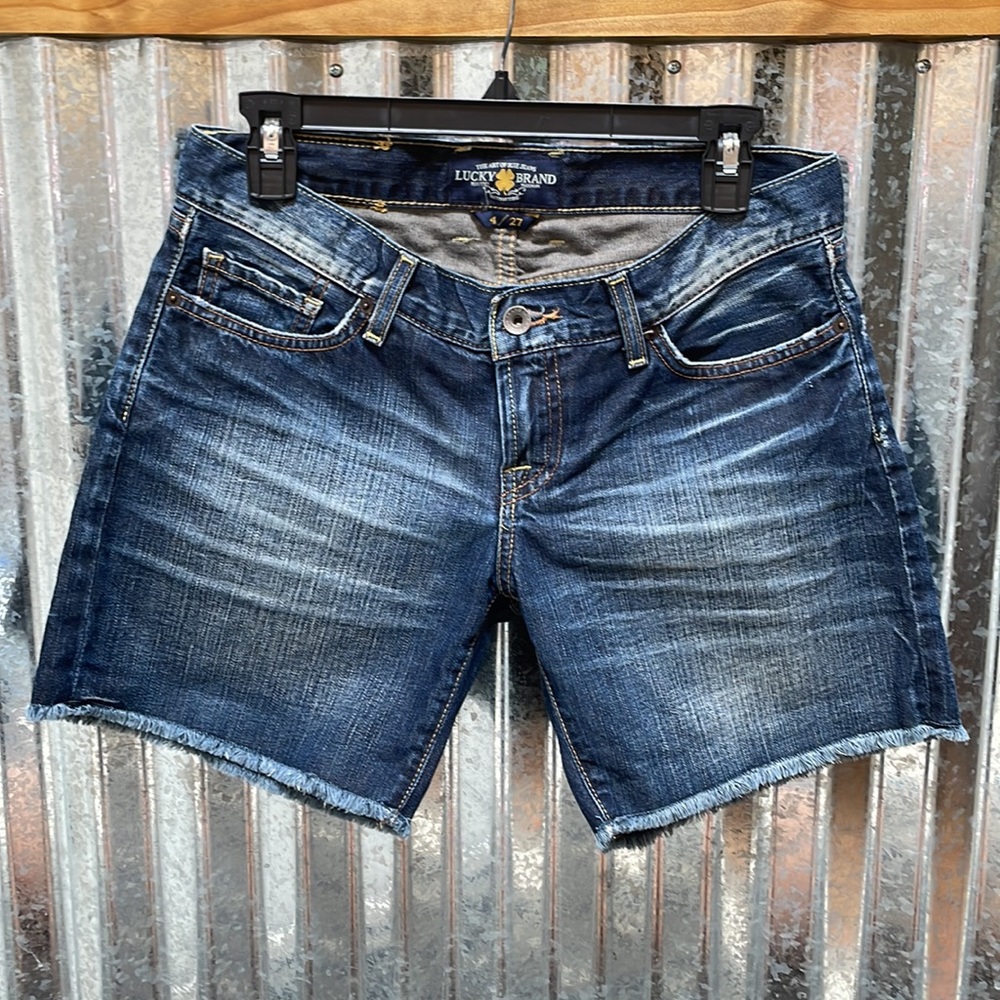 Lucky 🍀 Brand Riley Style Shorts - Picture 2 of 8
